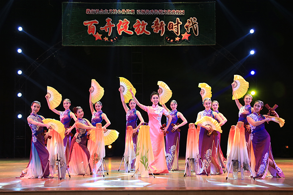 百花绽放新时代 一场主题晚会的文艺创作解码